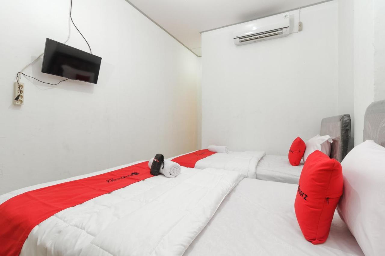 Reddoorz Syariah Near Rsu Suaka Insan Banjarmasin Otel Banjarmasin  Dış mekan fotoğraf